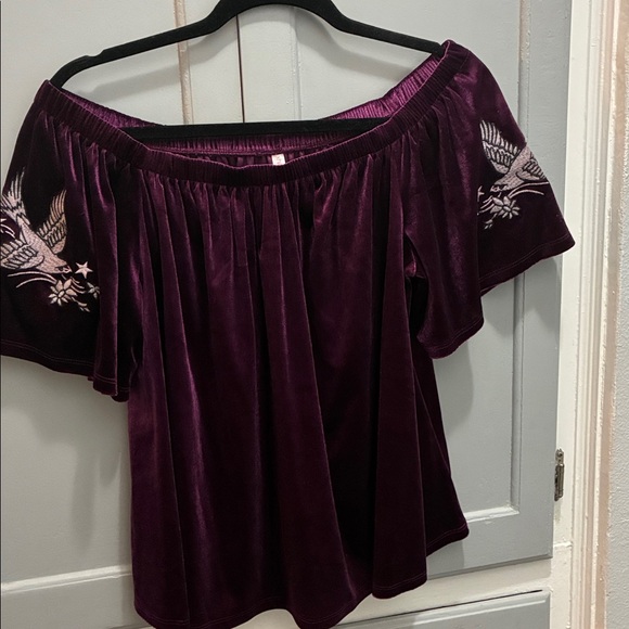 Xhilaration Off the Shoulder Blouse - Picture 4 of 8